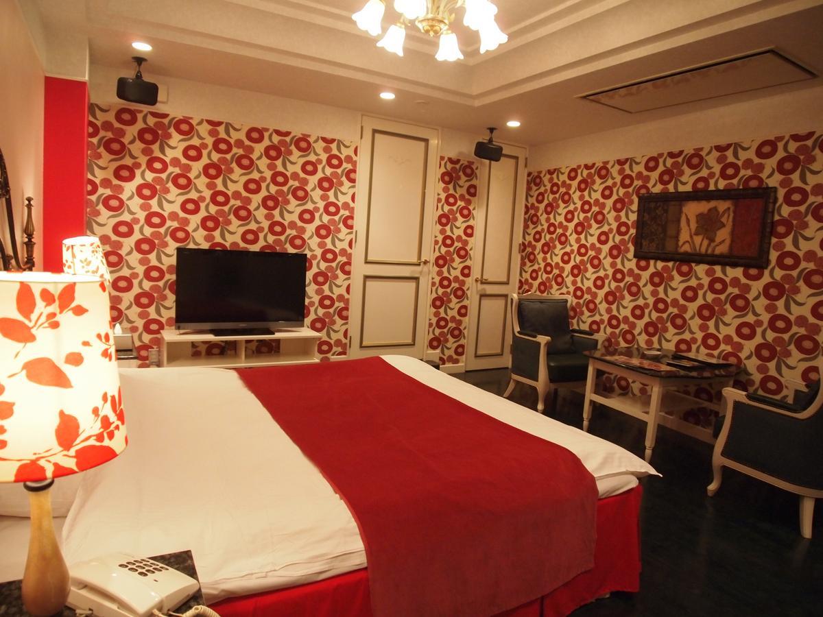 Love hotel Continent Vijoux (adults Only) 2*